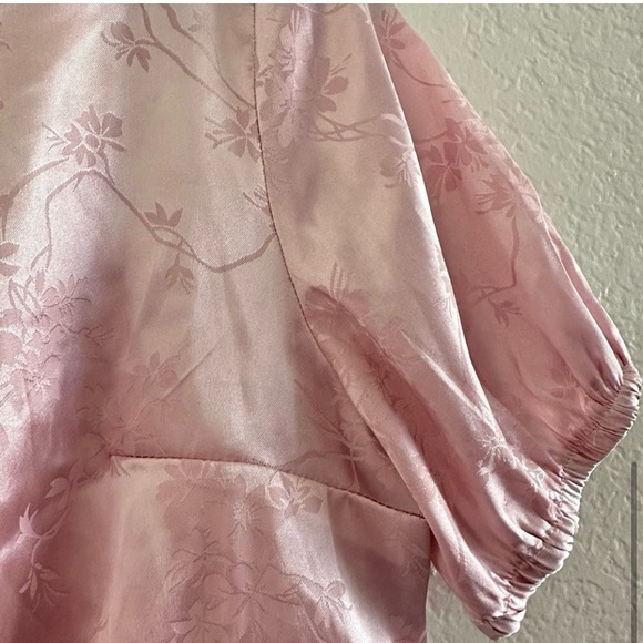 Jacquard Dusty Pink Two-Piece Crop Top and Tiered Skirt size small - Picture 7 of 8